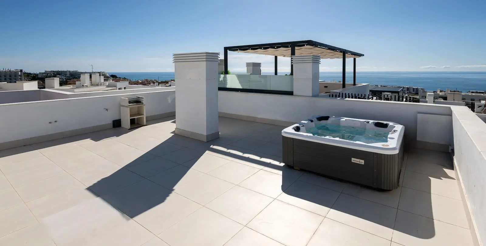 Sale of penthouse in Fuengirola 2