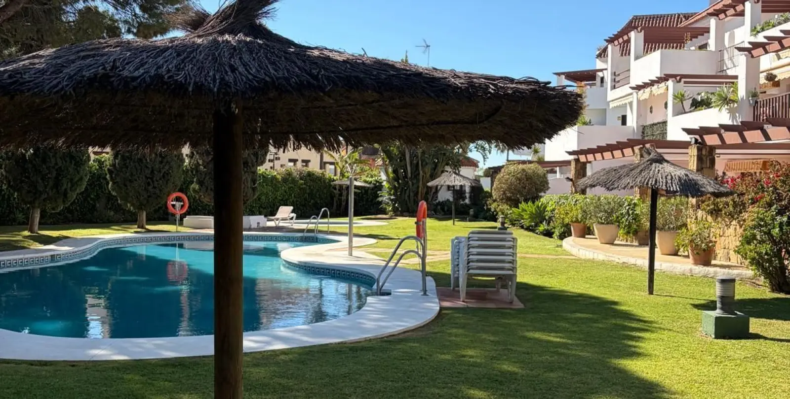 Sale of ground floor apartment in The Golden Mile 1