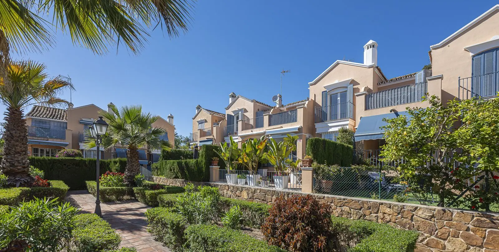 Venta de adosado en Marbella 1