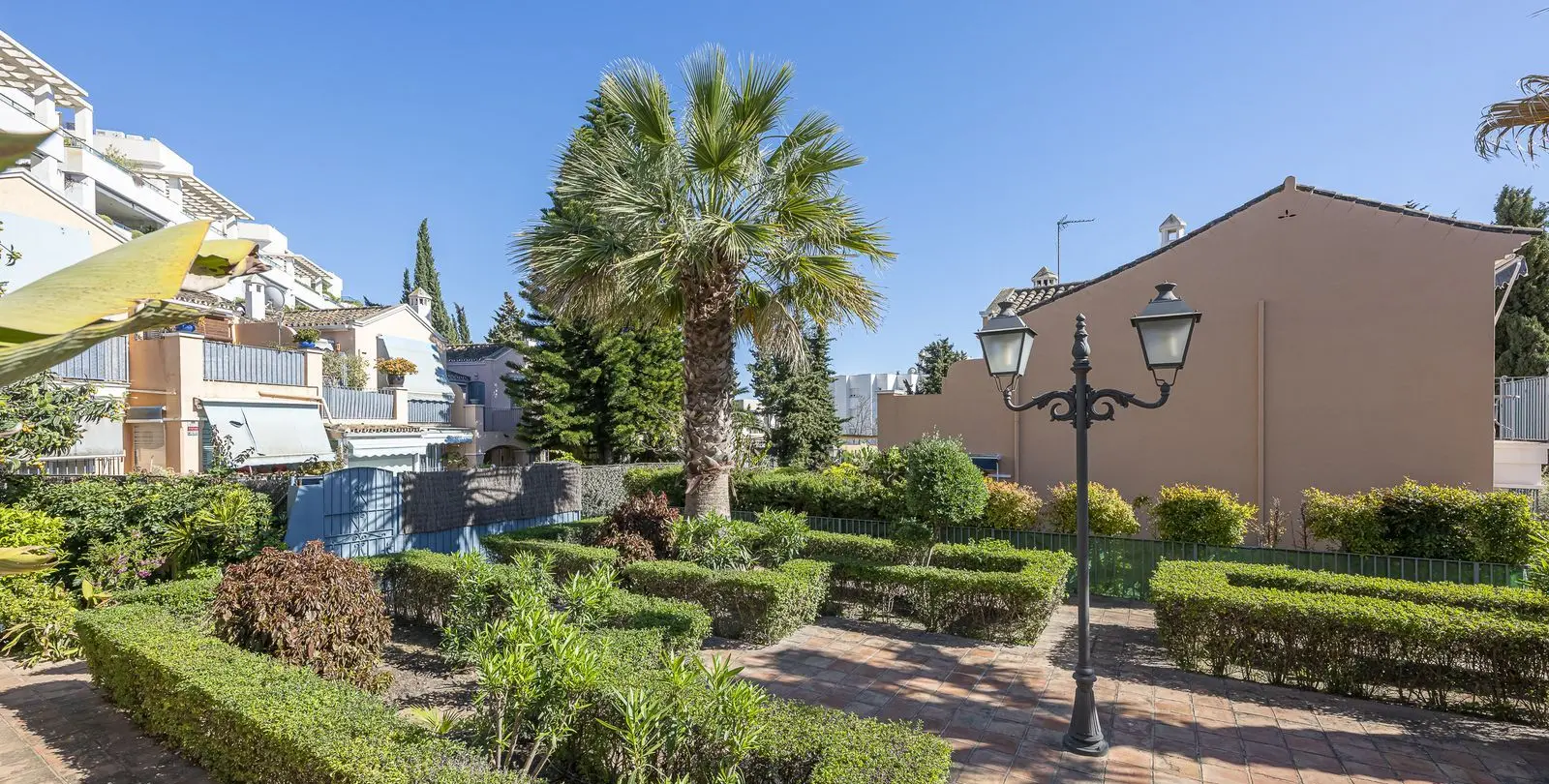 Venta de adosado en Marbella 46
