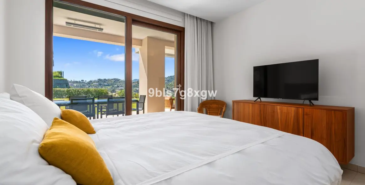 Продажа апартаментов на первом этаже в La Quinta 5