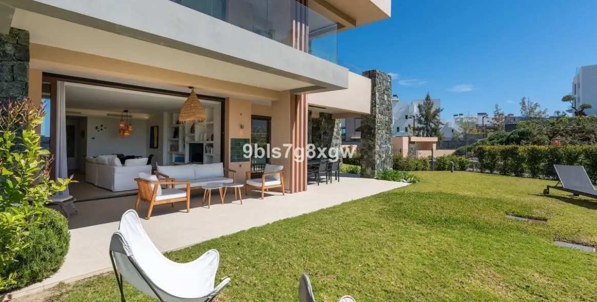 Продажа апартаментов на первом этаже в La Quinta 6