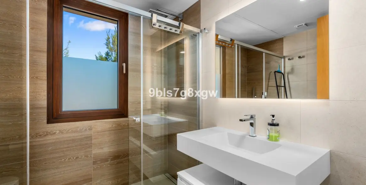 Продажа апартаментов на первом этаже в La Quinta 22