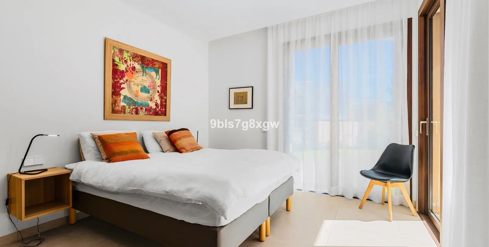 Venta de apartamento en planta baja en La Quinta 18