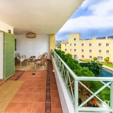 Sale of ground floor apartment in Las Brisas