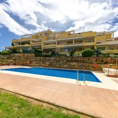 Sale of ground floor apartment in Las Brisas
