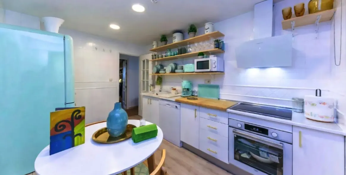 Venta de apartamento en planta baja en Las Brisas 7