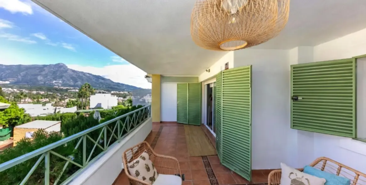 Venta de apartamento en planta baja en Las Brisas 8