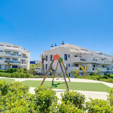 Продажа апартаментов на первом этаже в La Cala de Mijas