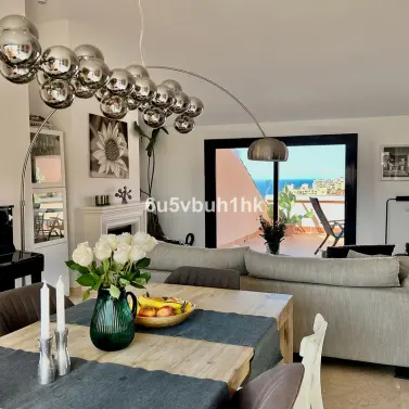 Sale of penthouse duplex in Calahonda