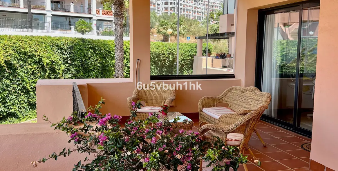 Продажа двухуровневого пентхауса в Calahonda 7