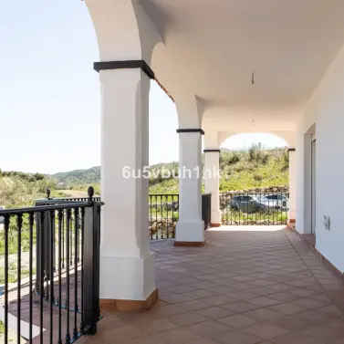Sale of detached villa in Viñuela