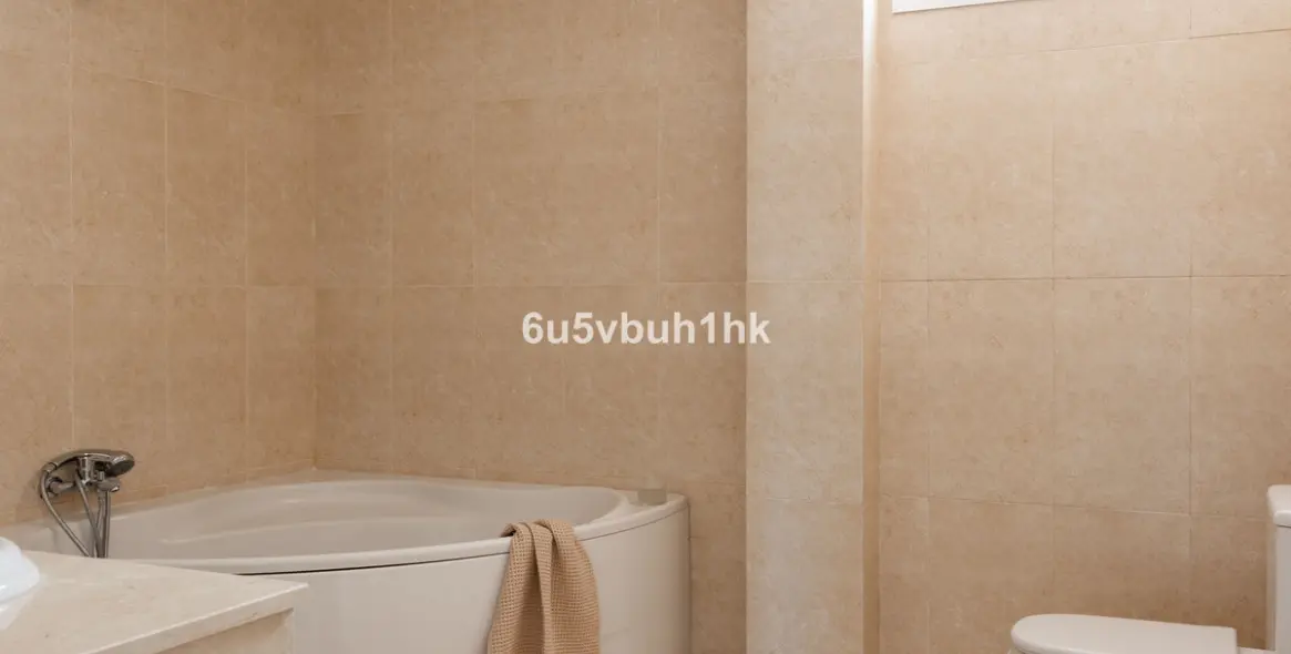 Sale of detached villa in Viñuela 26