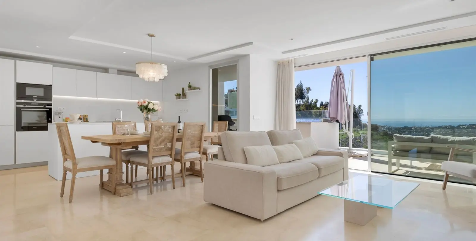 Продажа пентхауса в Nueva Andalucía 6