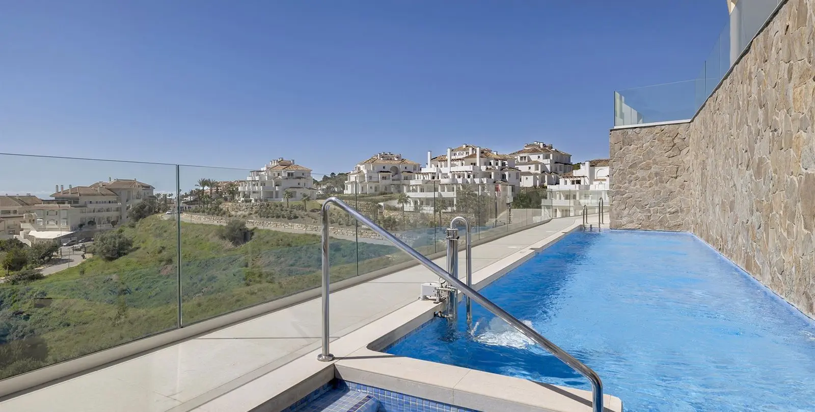 Продажа пентхауса в Nueva Andalucía 39
