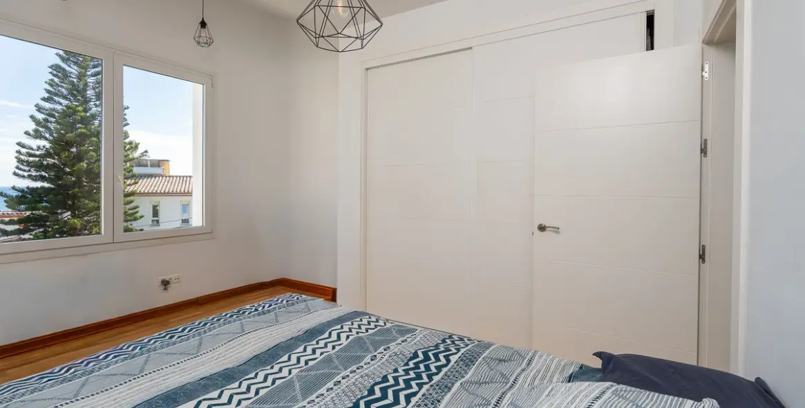 Продажа  отдельно стоящей виллы в El Faro 25