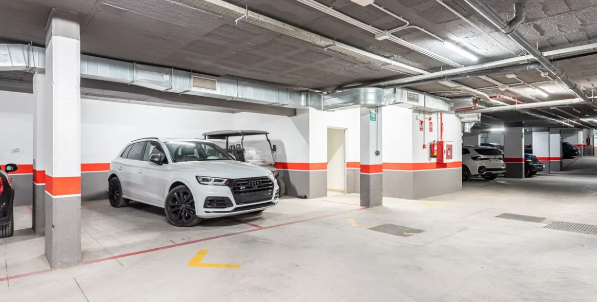 Venta de ático dúplex en Benahavís 22