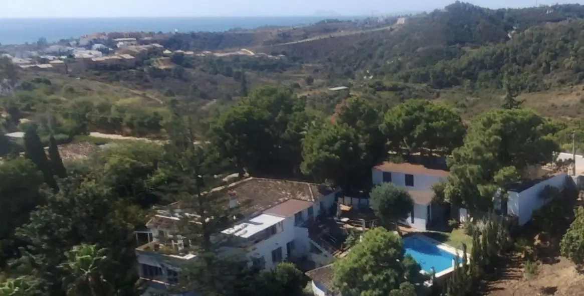 Venta de villa independiente en New Golden Mile 4