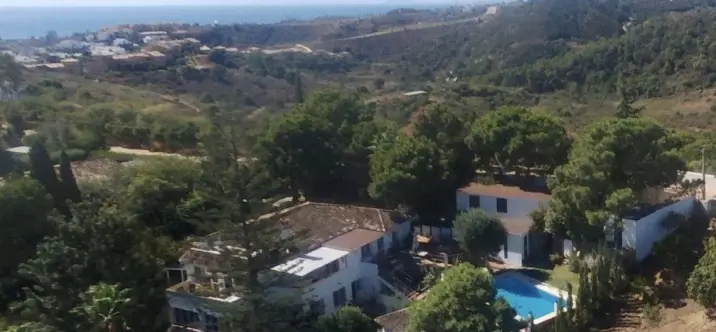 Venta de villa independiente en New Golden Mile 3