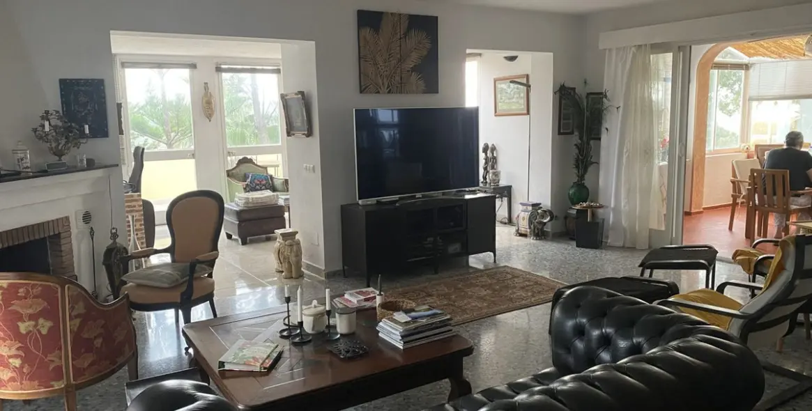 Venta de villa independiente en New Golden Mile 11