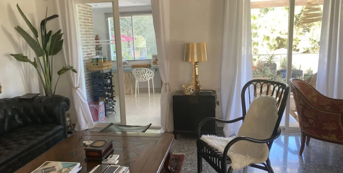 Venta de villa independiente en New Golden Mile 22