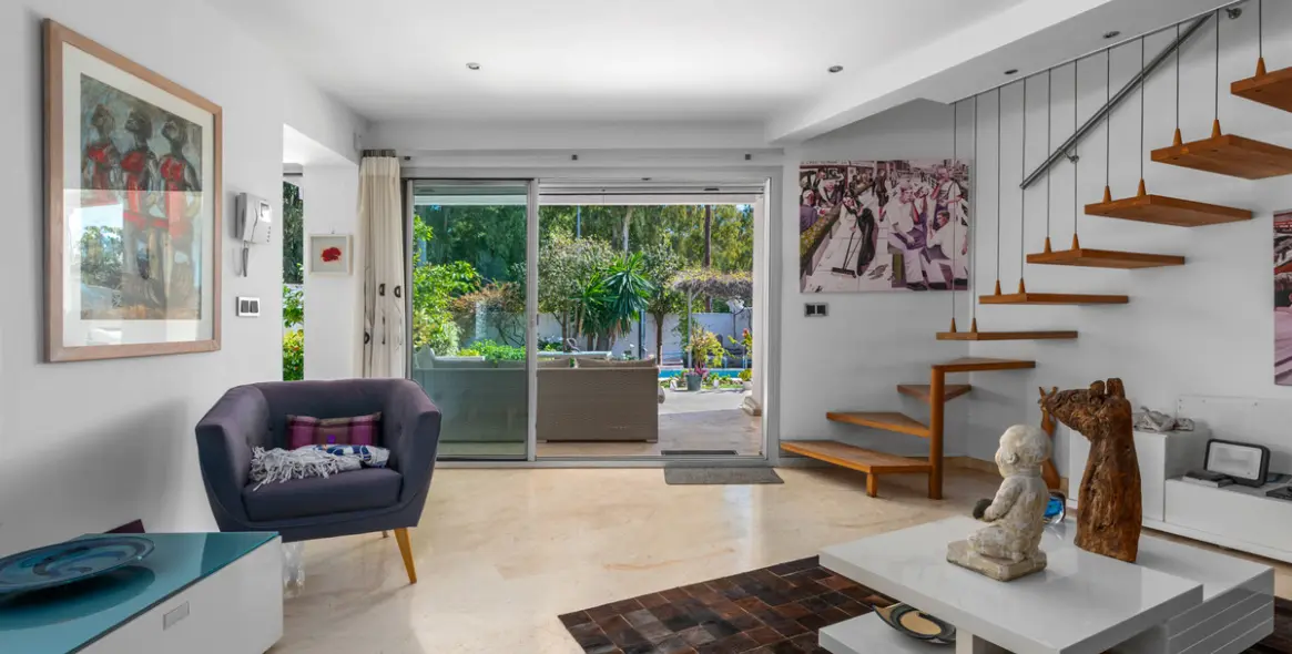 Venta de villa independiente en San Pedro de Alcántara 3