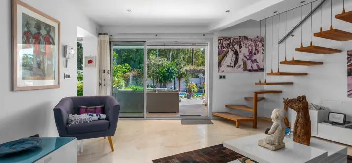 Venta de villa independiente en San Pedro de Alcántara 2