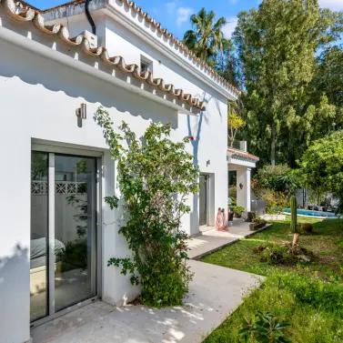 Venta de villa independiente en San Pedro de Alcántara