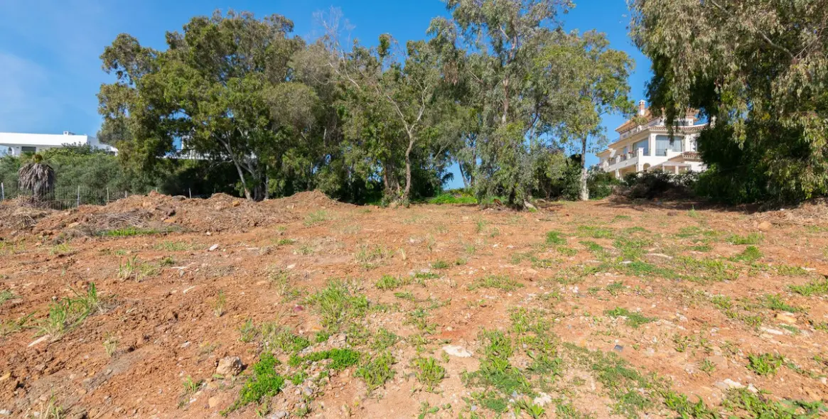 Venta de parcela residencial en Manilva 9