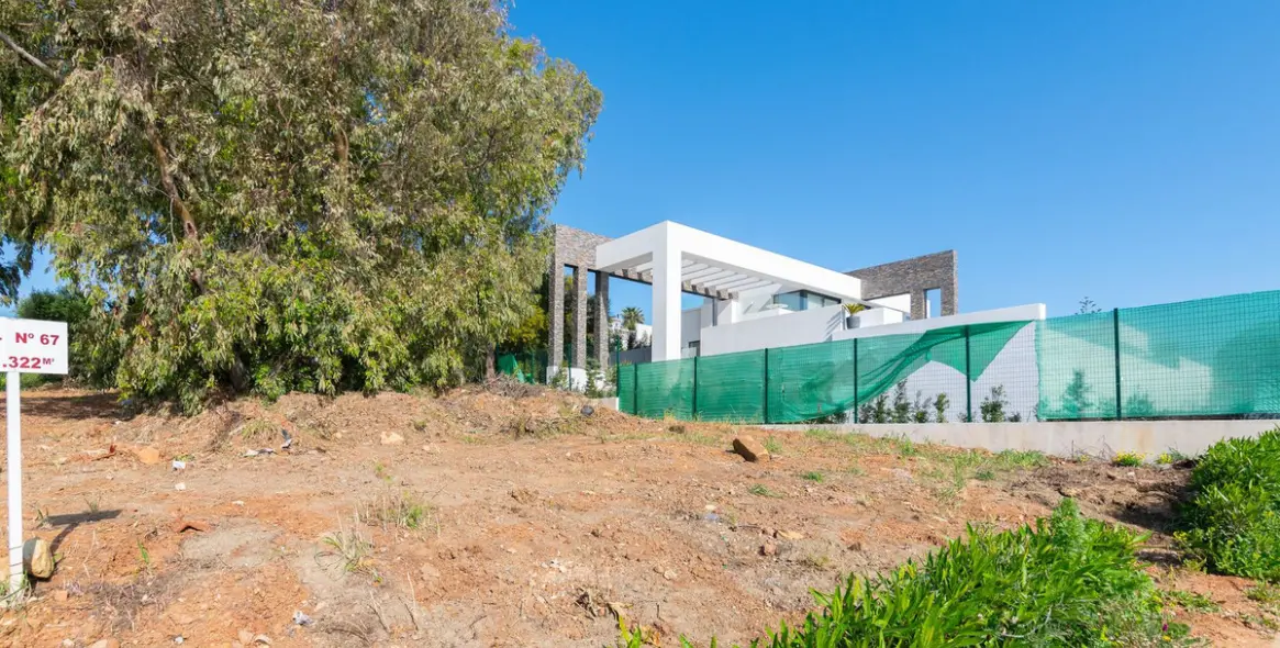 Venta de parcela residencial en Manilva 11