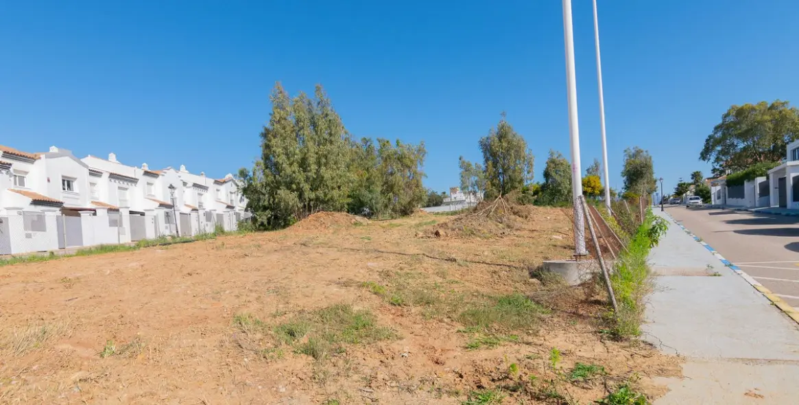 Venta de parcela residencial en Manilva 30