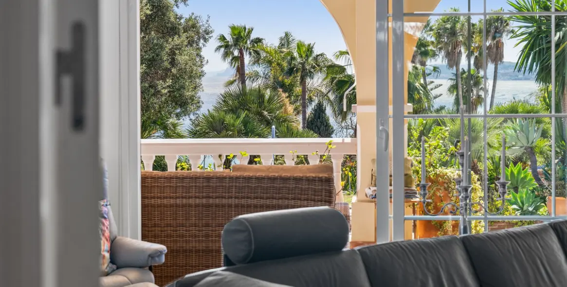Venta de villa independiente en Estepona 15