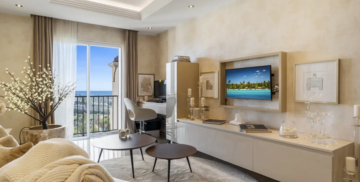 Venta de ático dúplex en Benahavís 24