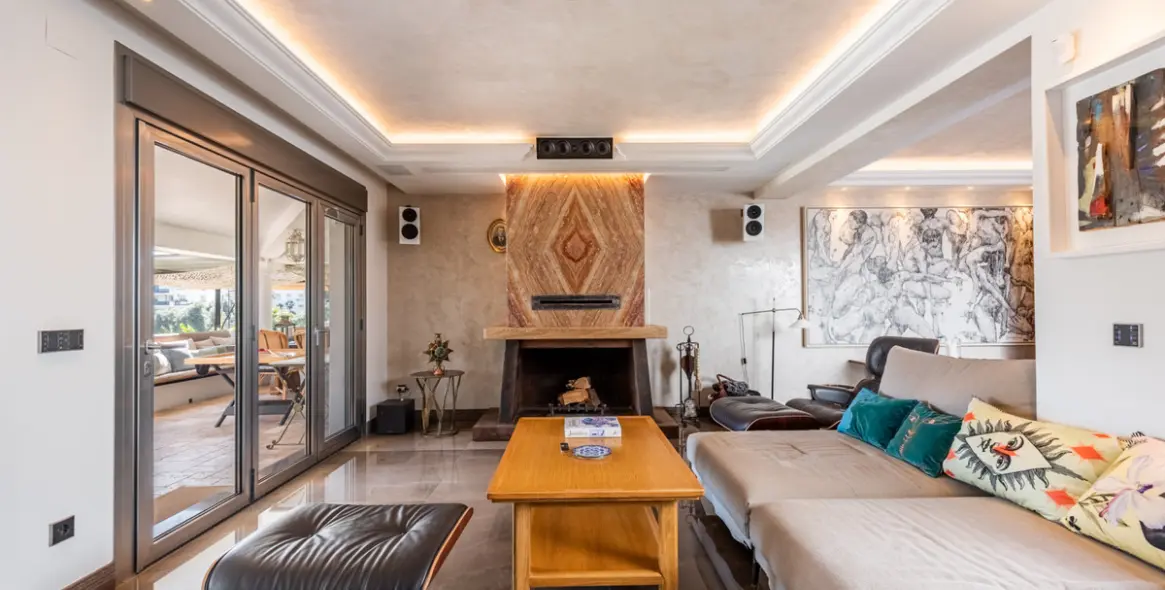 Venta de villa independiente en San Pedro de Alcántara 25