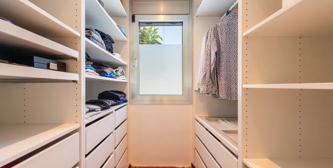 Venta de villa independiente en San Pedro de Alcántara 31