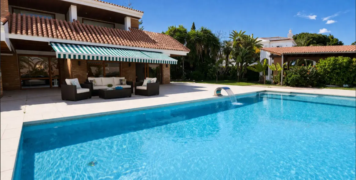 Venta de villa independiente en Puerto Banús 18