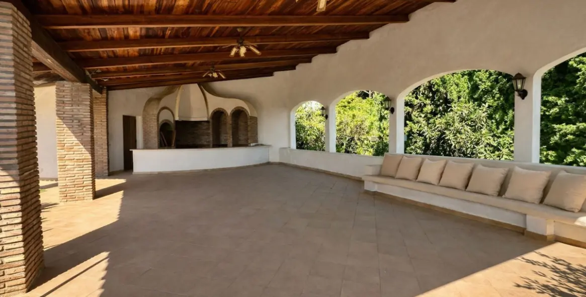 Venta de villa independiente en Puerto Banús 36