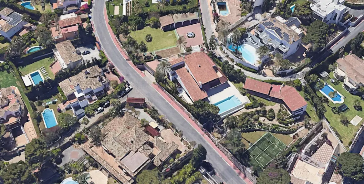 Venta de villa independiente en Puerto Banús 41