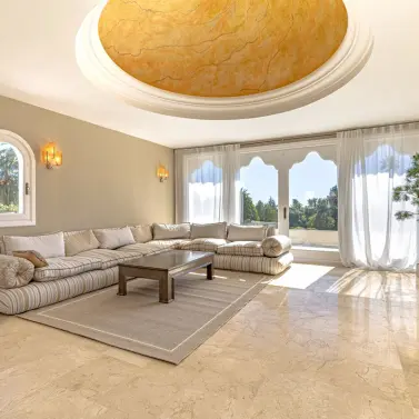 Long-term rent of semi-detached house in Estepona