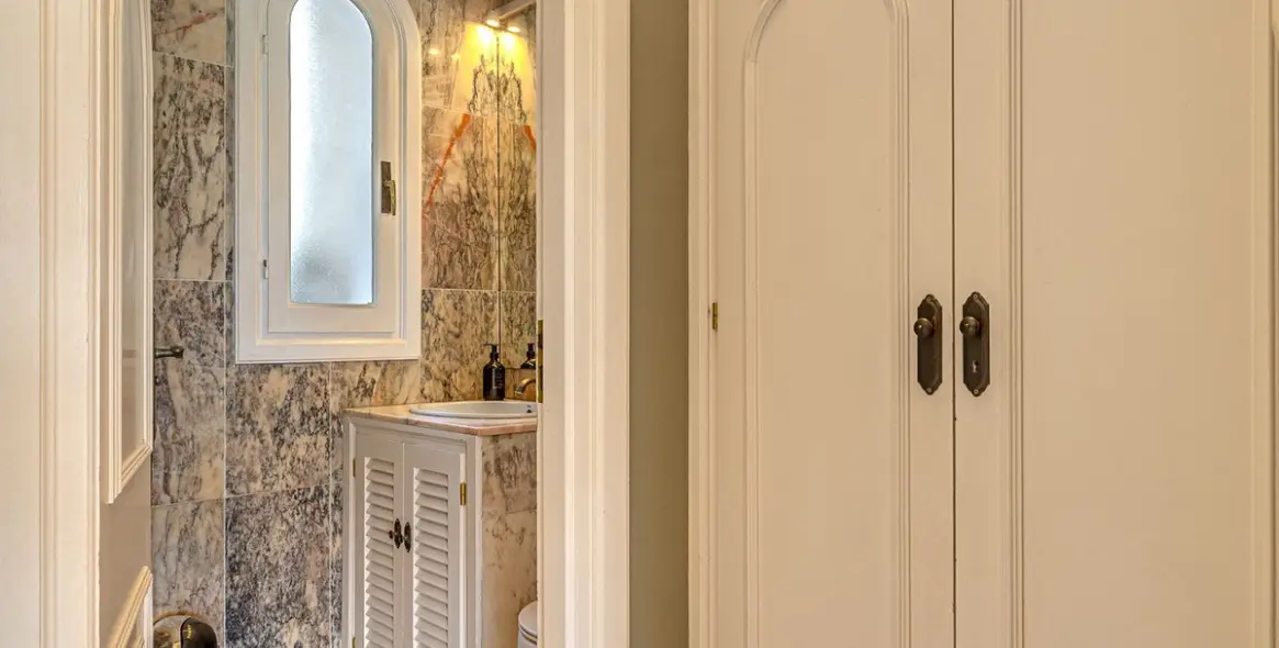 Долгосрочная аренда дома на две семьи в Estepona 14