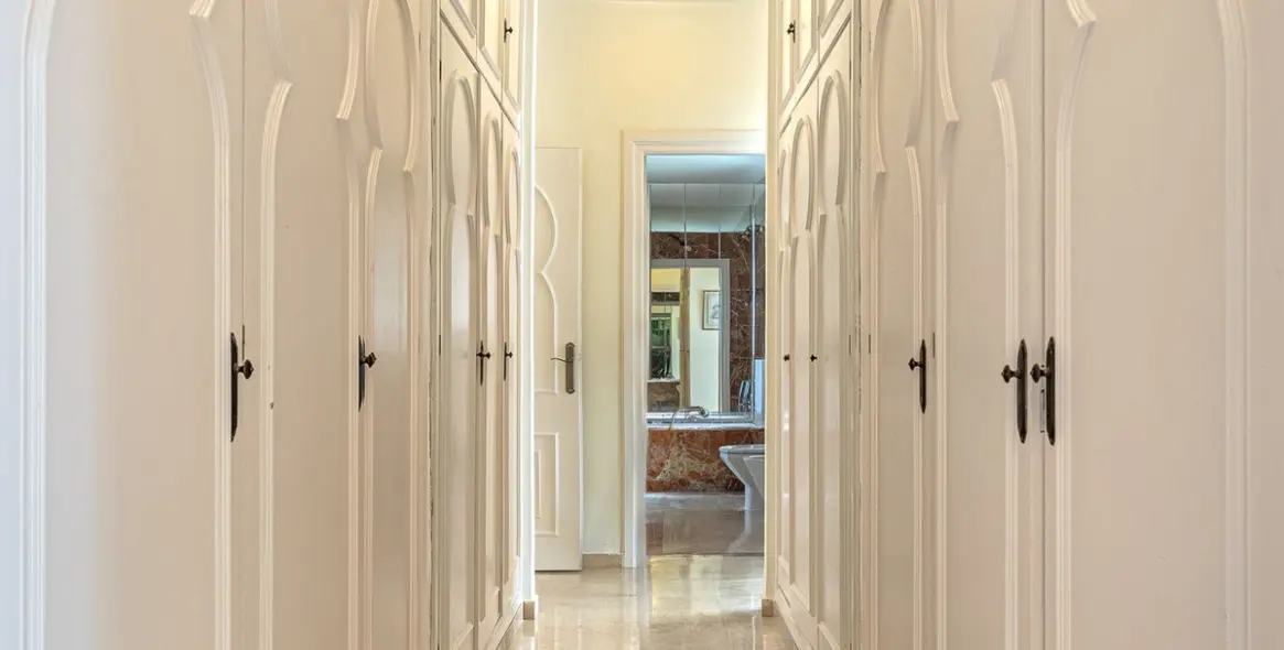 Долгосрочная аренда дома на две семьи в Estepona 18