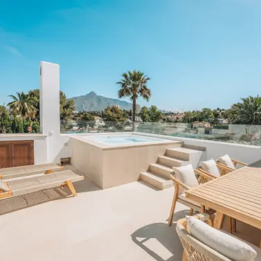 Долгосрочная аренда таунхауса в Nueva Andalucía