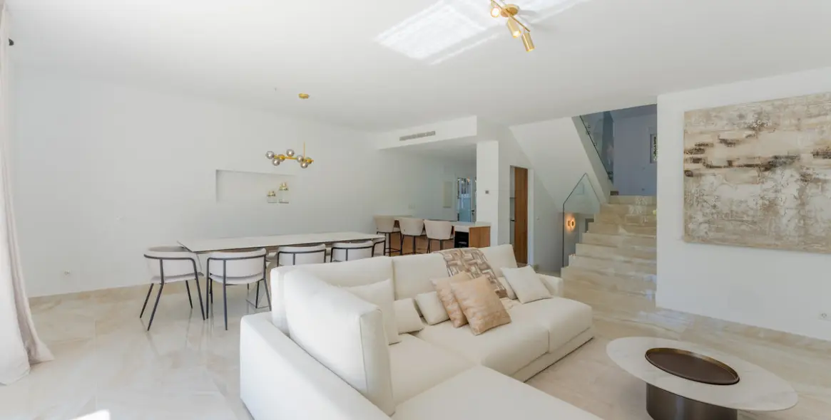 Долгосрочная аренда таунхауса в Nueva Andalucía 6