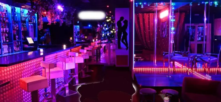 Venta de bar en Marbella 0