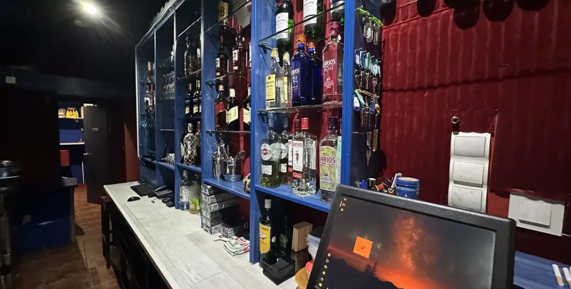 Venta de bar en Marbella 8