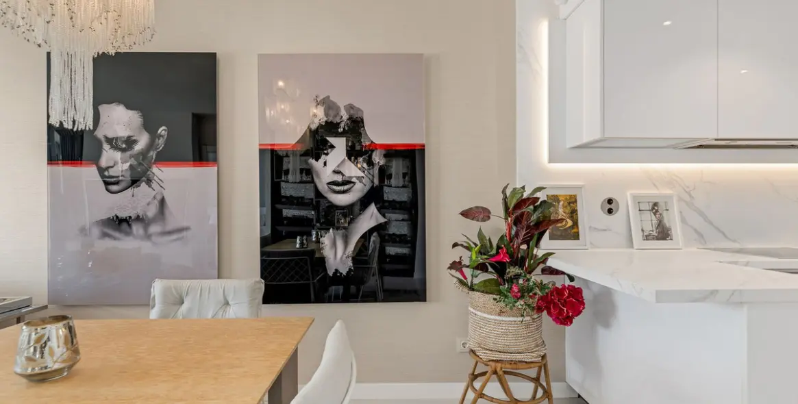 Venta de apartamento en planta media en The Golden Mile 9