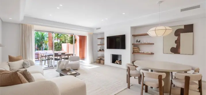 Long-term rent of townhouse in Marbella 3