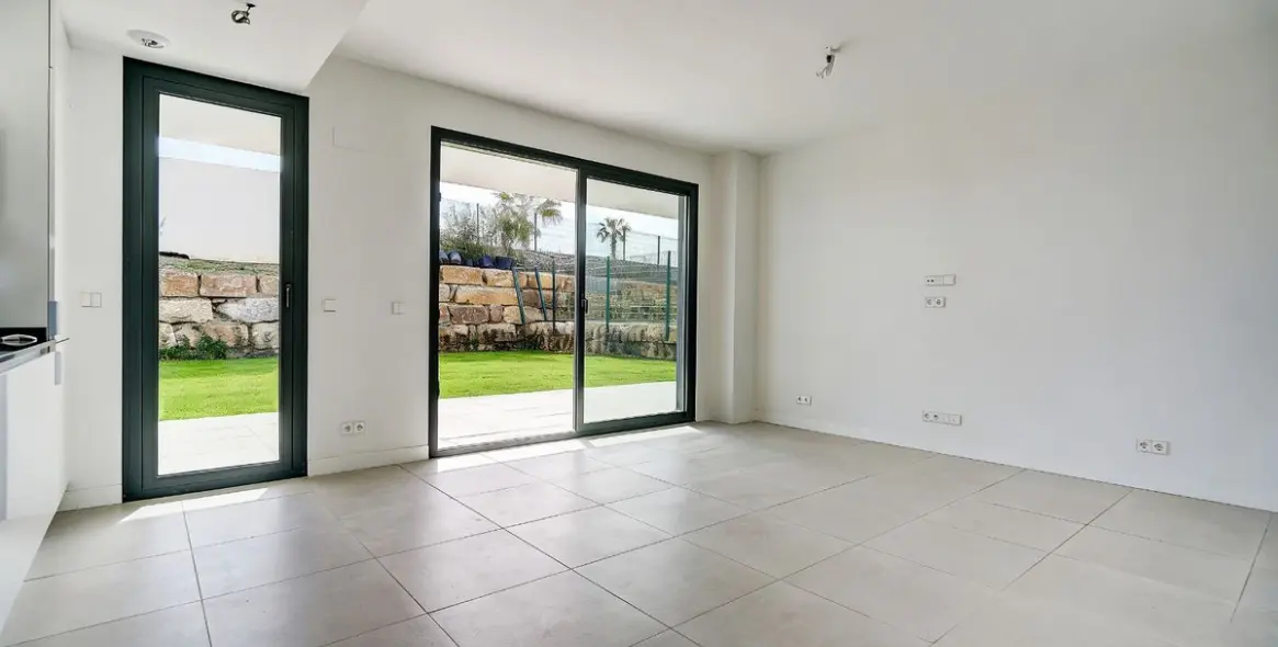 Venta de apartamento en planta baja en Mijas Costa 3