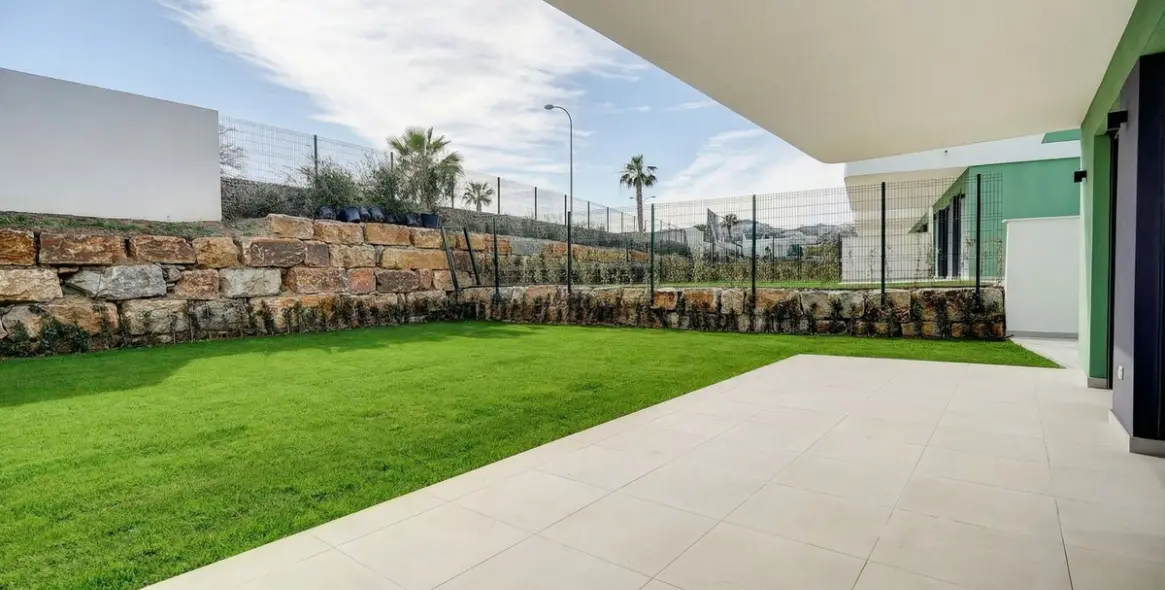 Venta de apartamento en planta baja en Mijas Costa 18