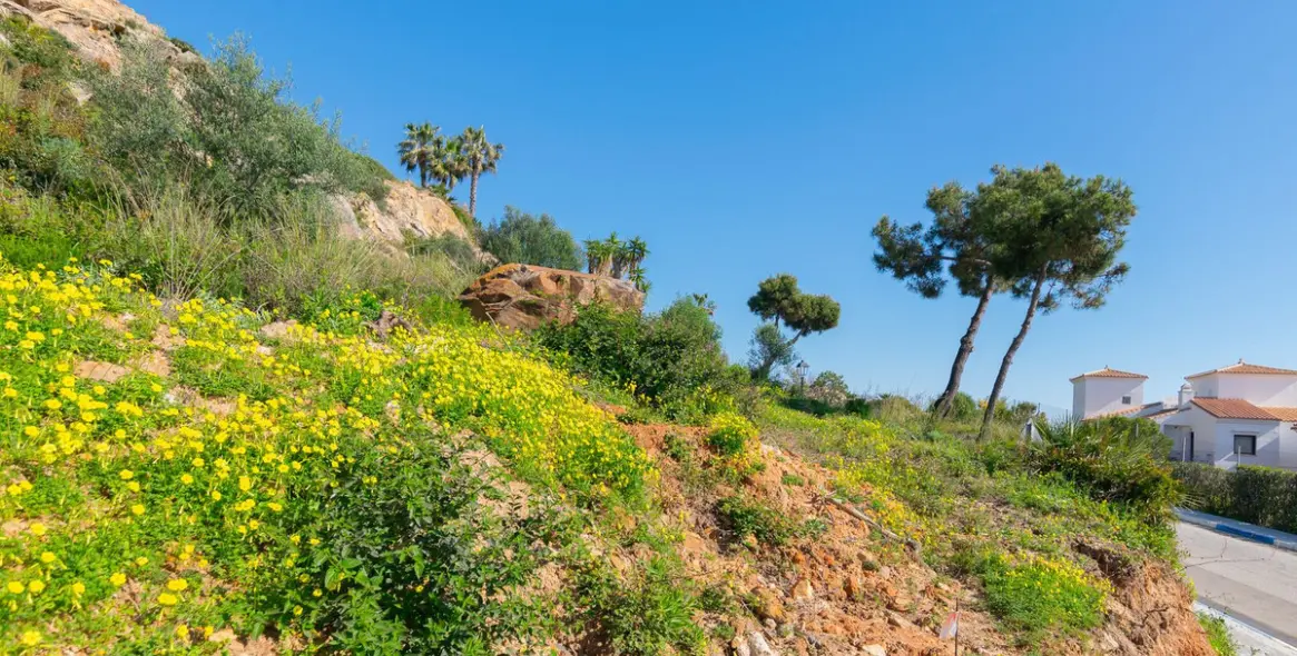 Venta de parcela residencial en Manilva 18